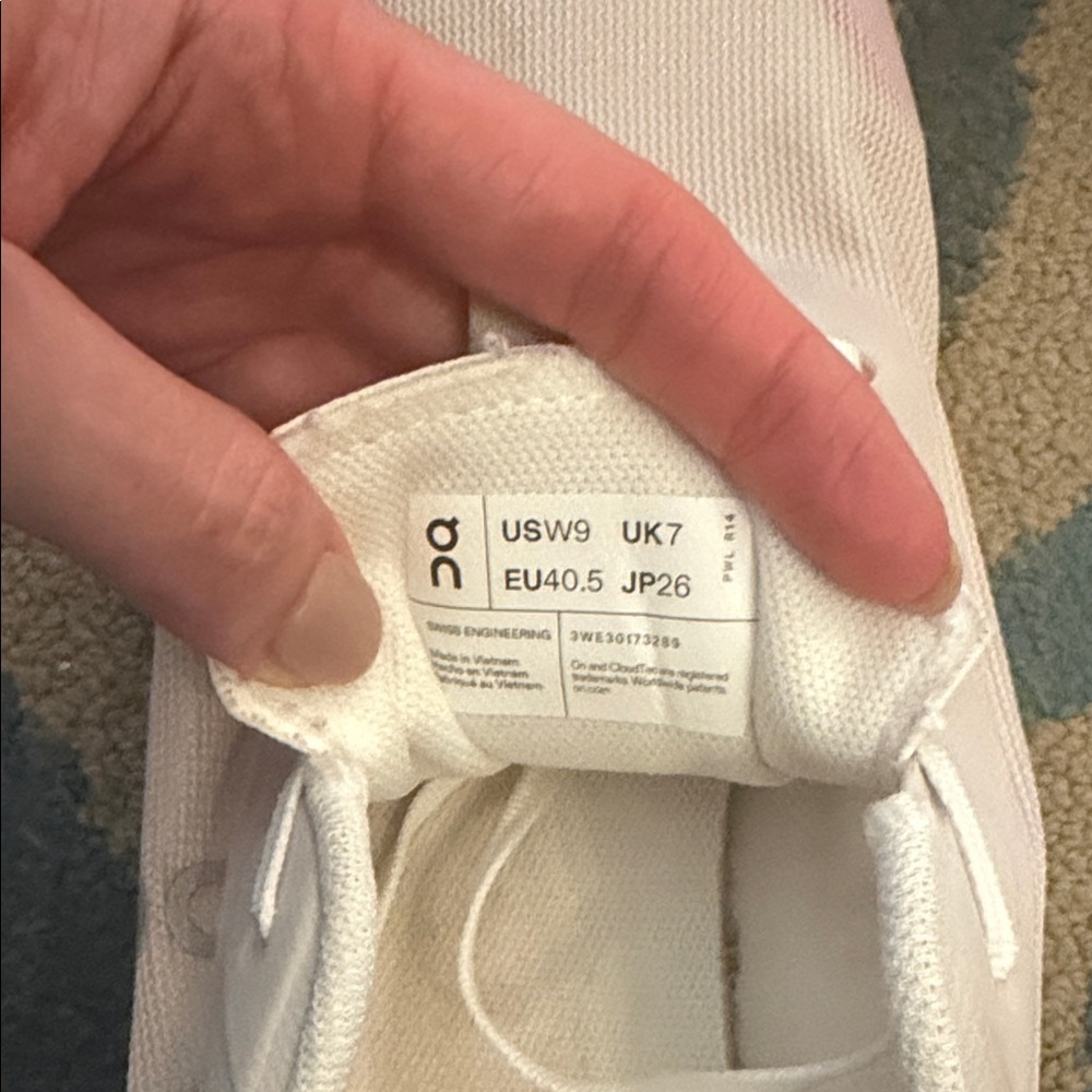 On Running Women's Sneakers in White and Light Pink - Picture 2 of 7